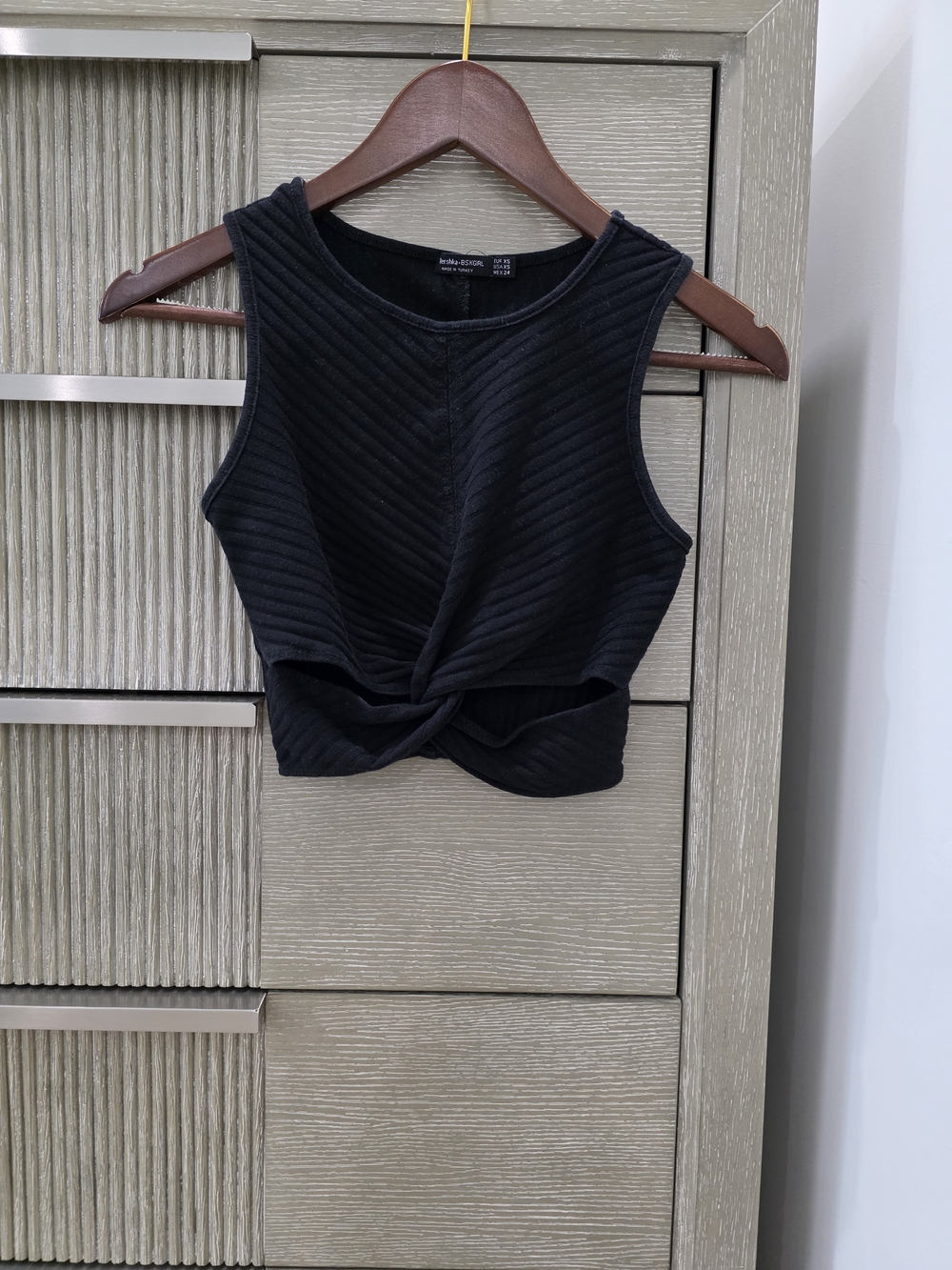 Bershka Black Ribbed Twist Front Crop Top | Size XS